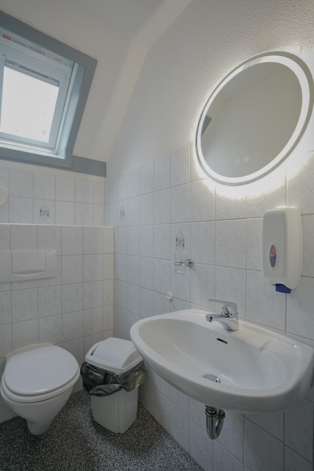 Ferienhaus "Baeren Ecke" Am See Im Bergland Kirchheim  Bagian luar foto