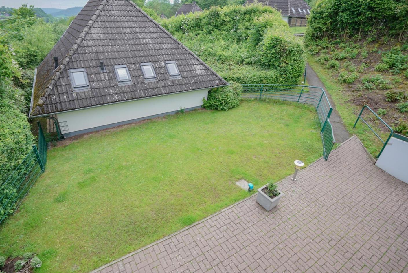 Ferienhaus "Baeren Ecke" Am See Im Bergland Kirchheim  Bagian luar foto